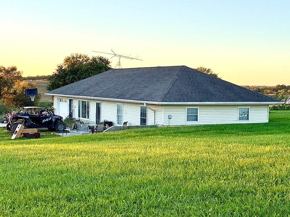 1st image of 5975 SE Grindstone Rd