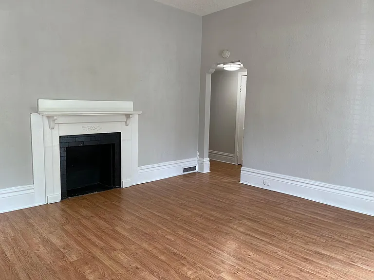 1006 E Columbus Dr #1 — Photo 5
