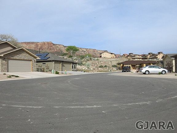 5th image of 2083 Link Ln