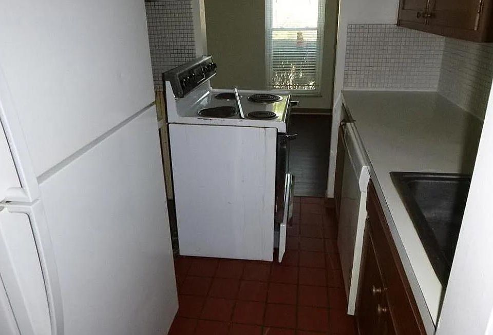 3303 Riverside Dr Dayton OH Zillow