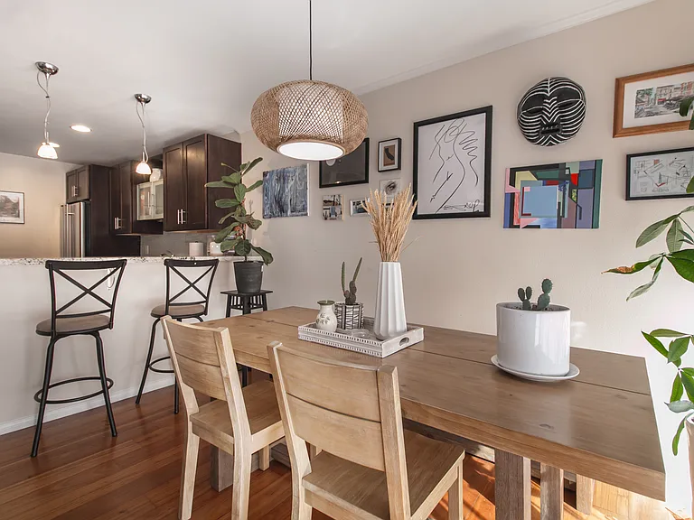 805 Glenway Dr #212 — Photo 10