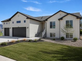 5583 W 9400 N #2, Elwood, UT 84337