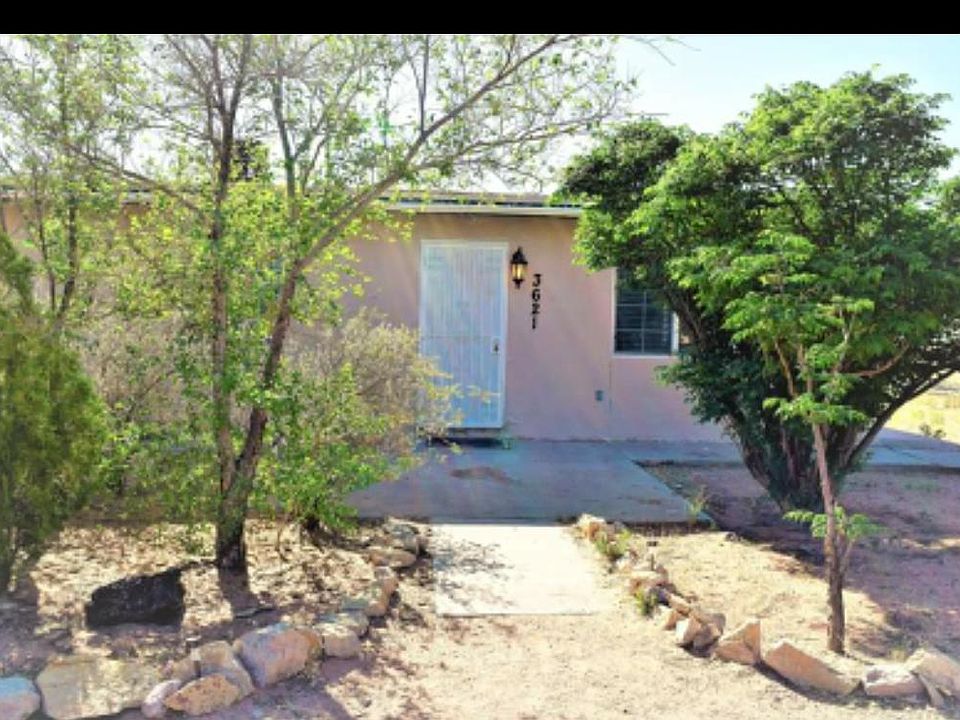 1st image of 3621 Mule Deer Dr