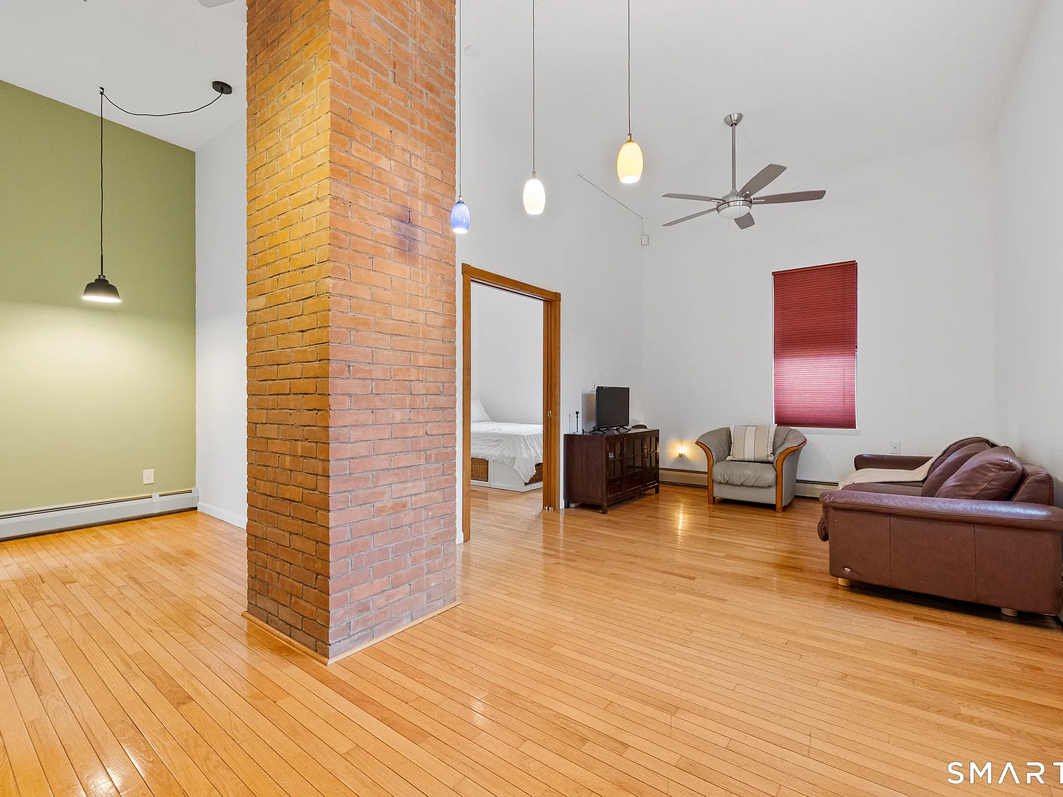 1 bed, 1.0 bath, 575 sqft, $1,200 — Photo 4