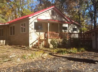 310 J Kennedy Rd, Clarkesville, GA 30523