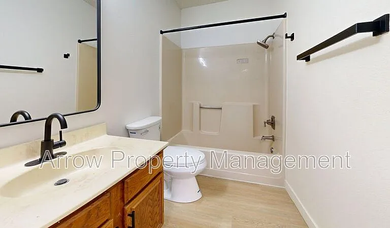 205 E Arbor Ave #211G — Photo 7