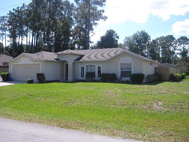 1st image of 2 Pennfield Ln