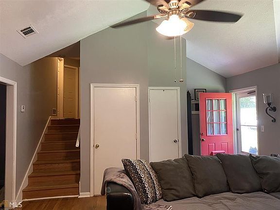 5th image of 4416 Janice Dr