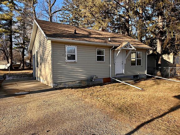 2nd image of 718 Betty Ave