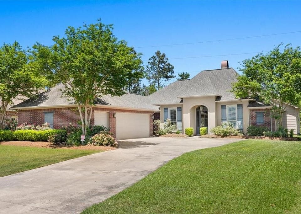 1st image of 3840 N Brookeflower Cir