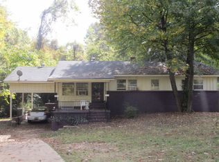 21 W Peebles Rd, Memphis, TN 38109