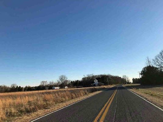 2nd image of 1904 Highway 284