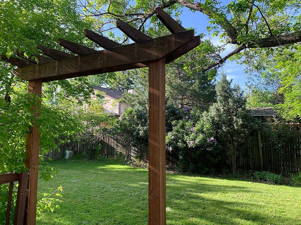 2nd image of 4785 McKinley Dr