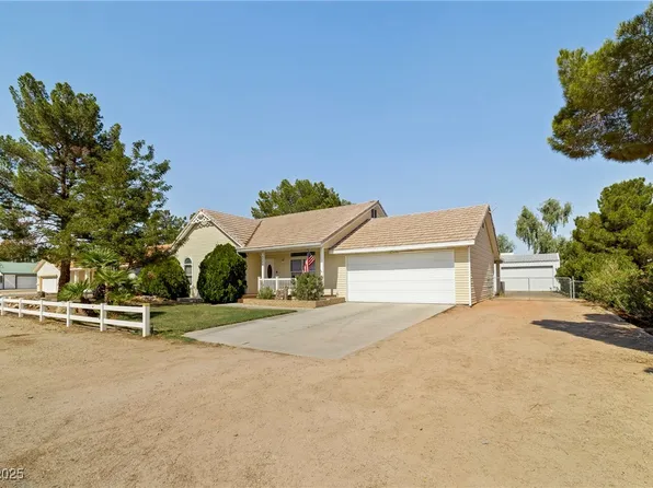3756 Stratton St, Logandale, NV 89021