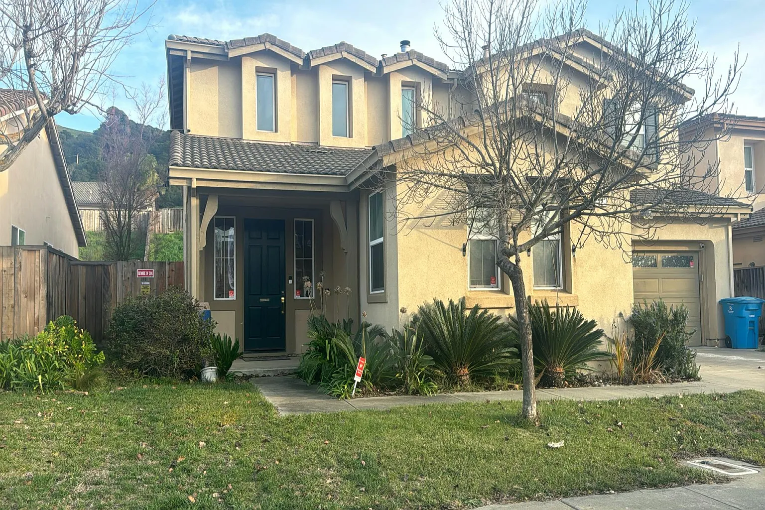 22 Pelleria Dr photo 1