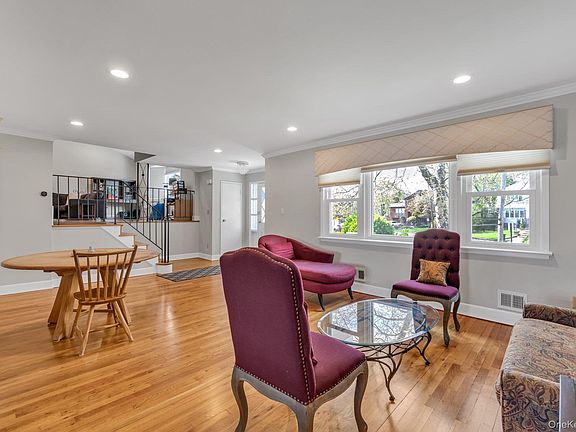 3rd image of 2038 Ripley Lane