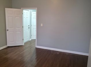 290 S 6th St #1A, Newark, NJ 07103