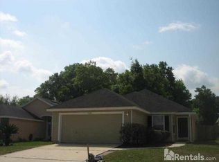 11210 Mikris Dr N, Jacksonville, FL 32225