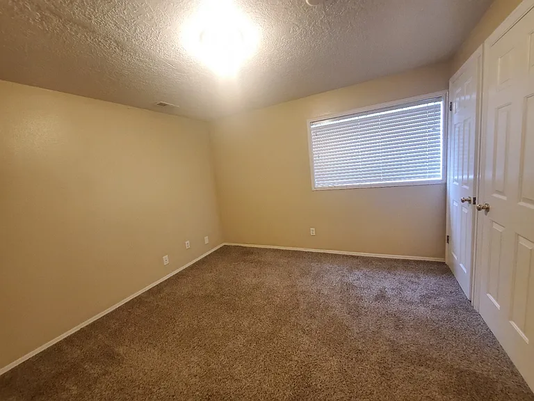 2619 W 12875 S #S;-unit B — Photo 5