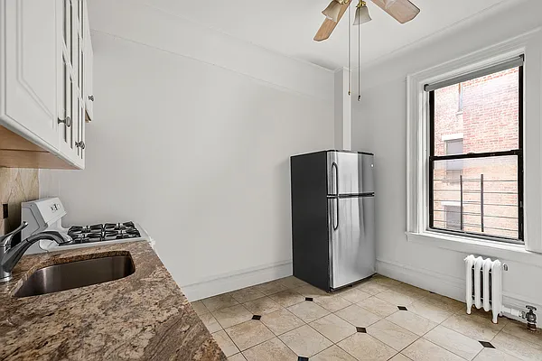 Rented by Corcoran | media 12