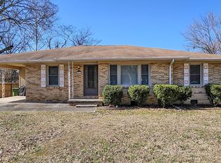 2013 Giles Dr NE, Huntsville, AL 35811