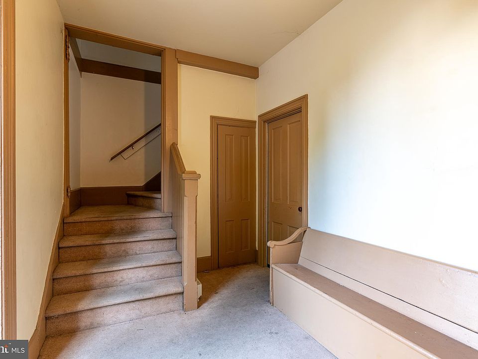 511 Front St Hollidaysburg PA Zillow