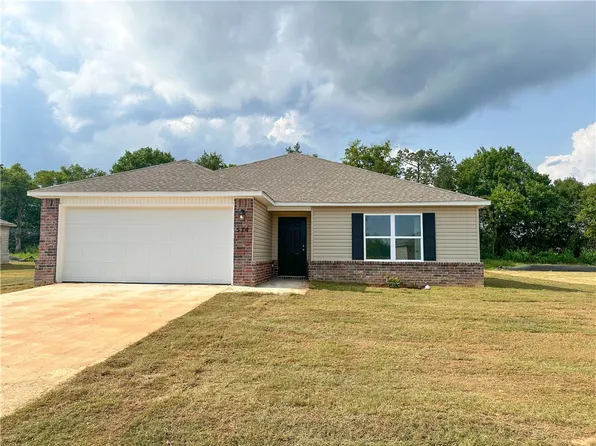 574 Saydi St, Elkins, AR 72727