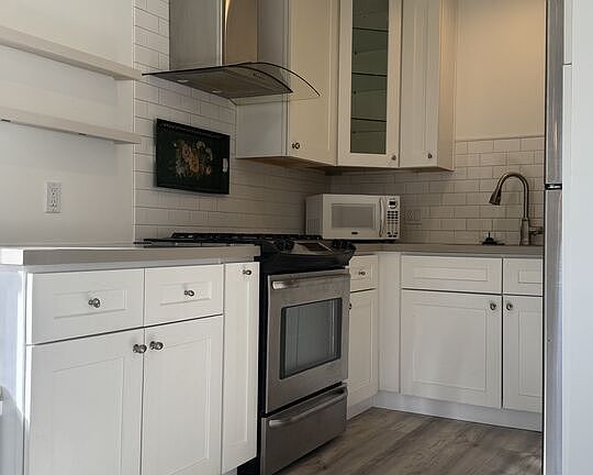 5th image of 26707 Oak Crossing Rd Unit A