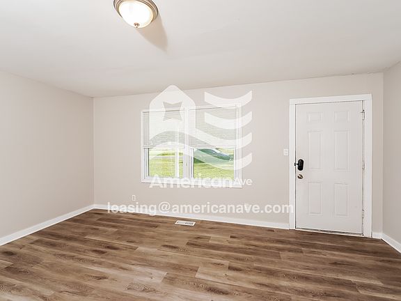 4-Living Room