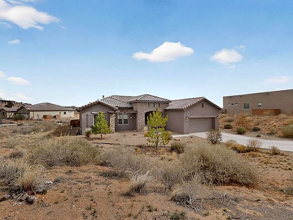 4th image of 5572 Barranca Overlook Ct NE