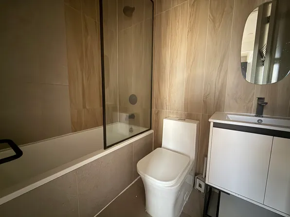 1369 Saint John's Place image 9 of 9