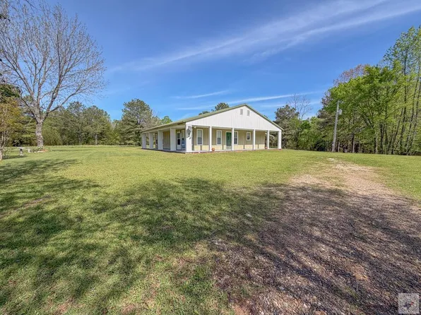 66 Waterplant Rd, Haworth, OK 74740