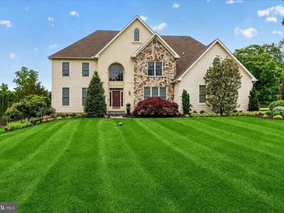 104 Whisper Wood Ct, Newtown, PA, 18940