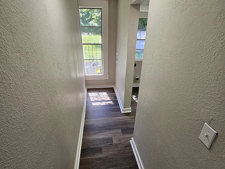 2708 S Rock St — Photo 8
