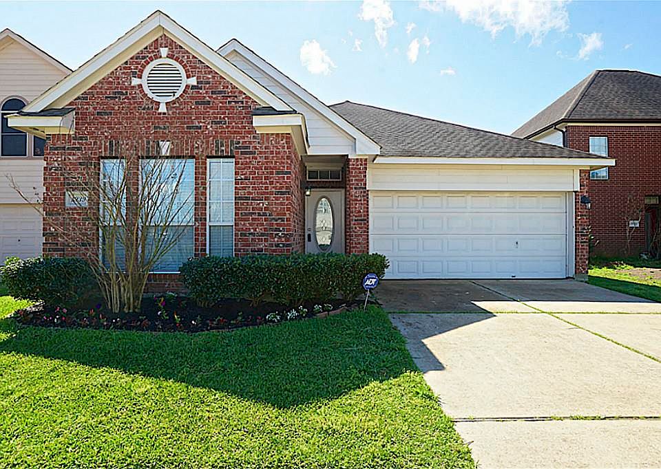 1st image of 1939 Doliver Cir