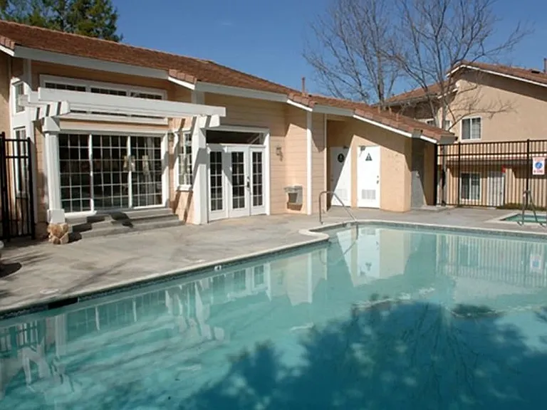 River Place - Military Housing — Photo 14