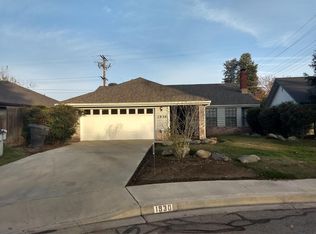 1930 S West Ct, Visalia, CA 93277