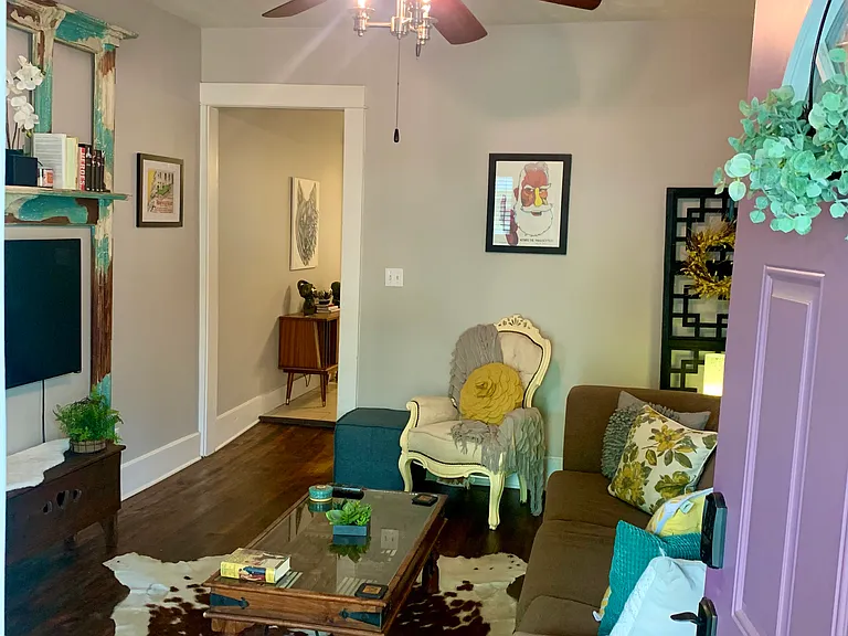1415 Lexington Ave — Photo 6