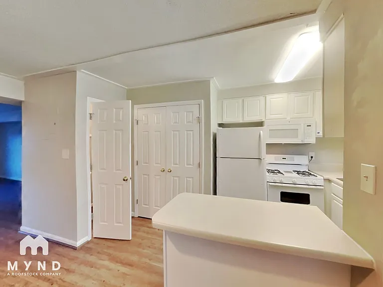 4705 Blue Bird Ct #A — Photo 6