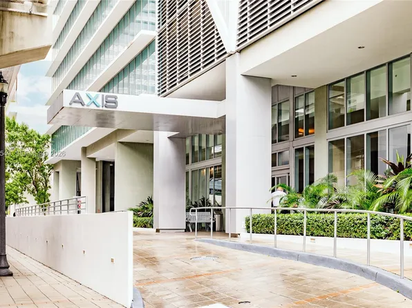 1111 SW 1st Ave APT 3216, Miami, FL 33130