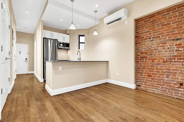 Rented by Cooper & Cooper Real Estate | media 13