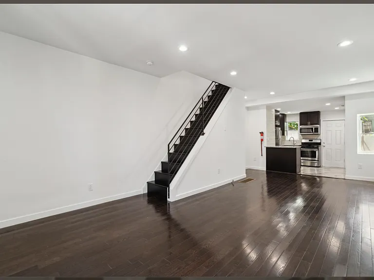 3149 Agate St — Photo 16