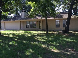 17 Carmen Ct, Jacksonville, AR 72076