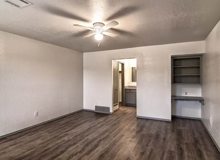 3618 N Tulsa Ave #4 — Photo 7