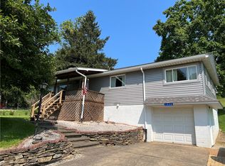 1032 Merwin Rd, New Kensington, PA 15068