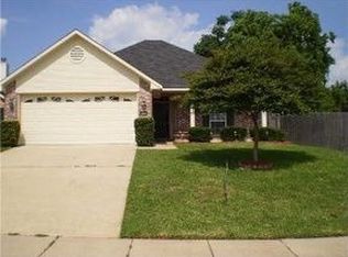 1626 Williamsburg Dr, Bossier City, LA 71112