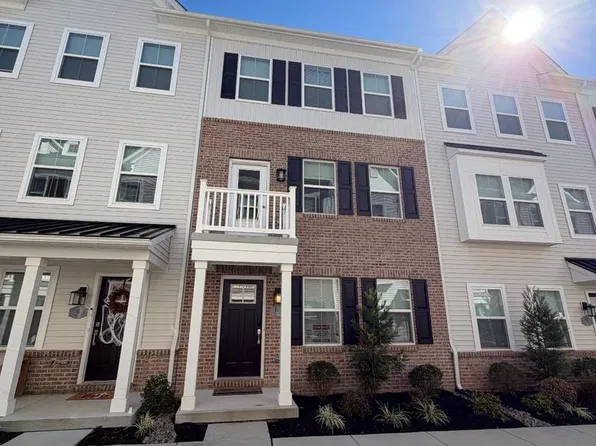 6 Griffith Ct, Bridgeport, PA 19405