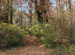 110 Robin Rd SE, Marietta, GA 30067