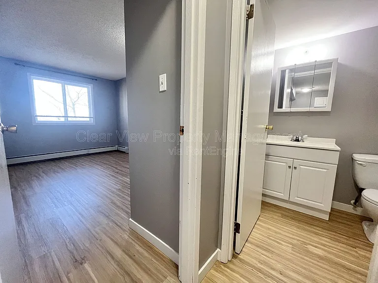295 Columbia Blvd W #210B — Photo 8