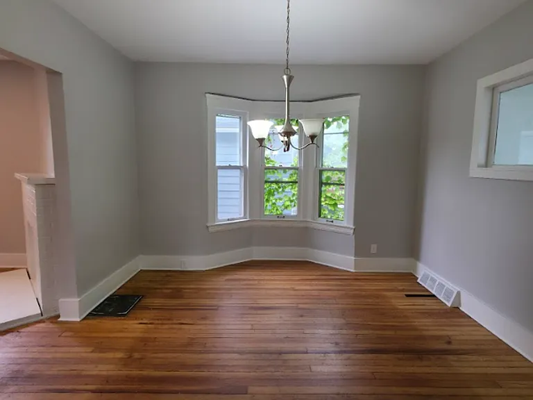 1035 Elbon Rd — Photo 6